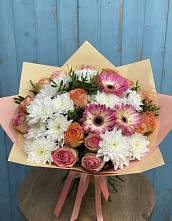 Букет цветов из:  Розы, Герберы и Хризантемы в Дубках Дагестан