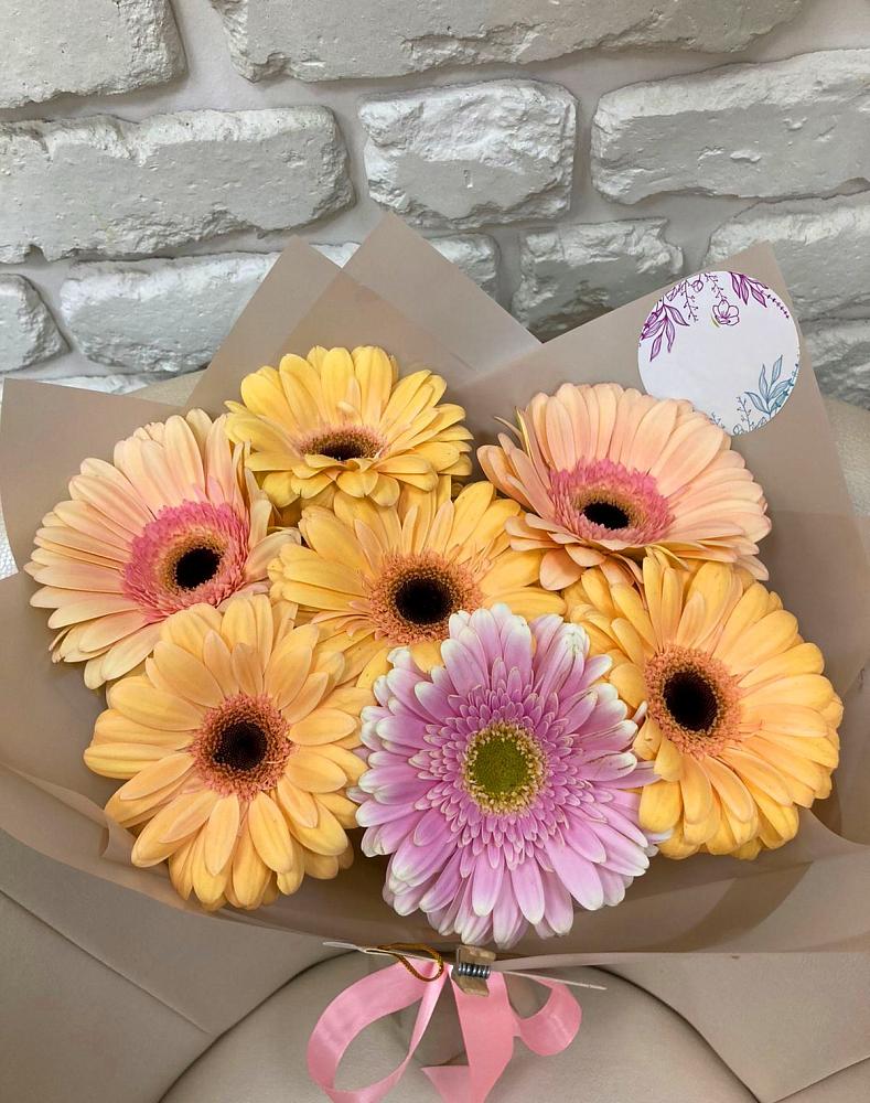 Букет цветов из: Герберы в Дубках Дагестан