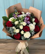 Букет цветов из:  Розы и Альстромерии в Дубках Дагестан