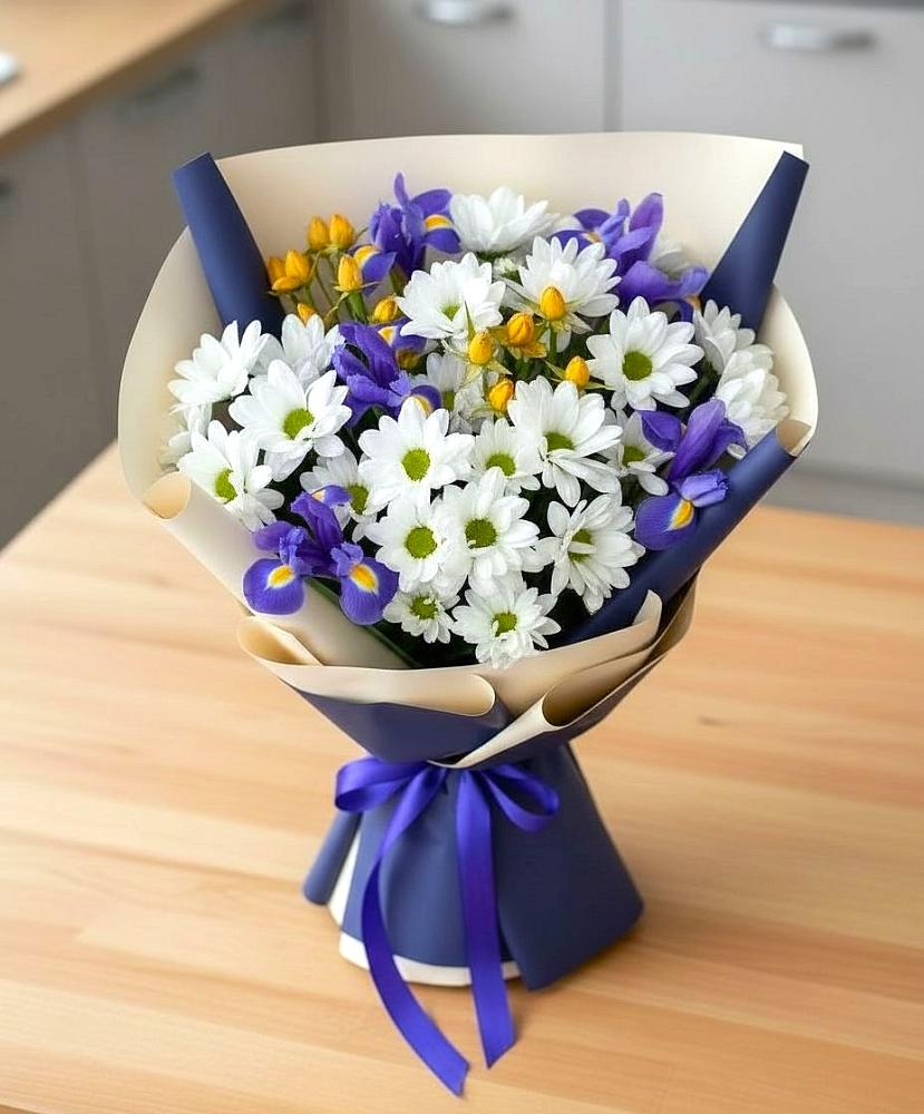 Букет цветов из: Розы, Ирисы и Хризантемы в Дубках Дагестан