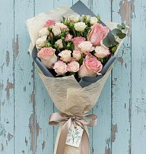 Букет цветов из:  Розы в Дубках Дагестан